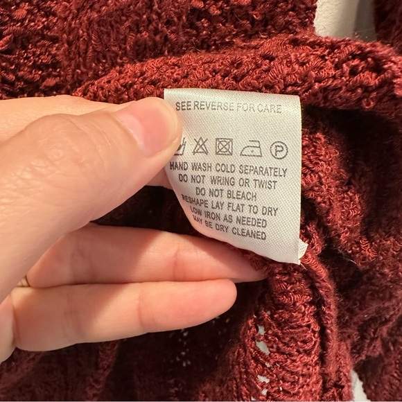 Miracle Burgundy Cable Knit Sweater - Picture 4 of 7